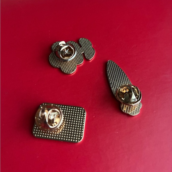 Playful Enamel Pin Set with Flower, Carrot, and Console - Picture 9 of 10